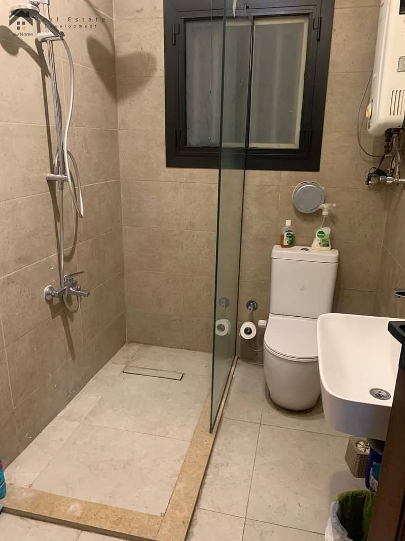 10 WhatsApp Image 2026-01-04 at cc. jpeg