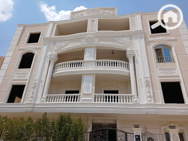 4 WhatsApp Image 2026-01-05 at 19.22. 39 (3). jpeg