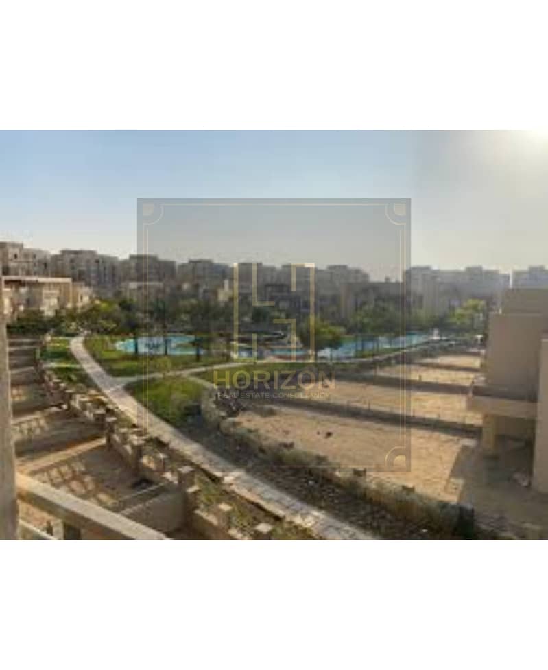 4 images (4). jfif. jpg