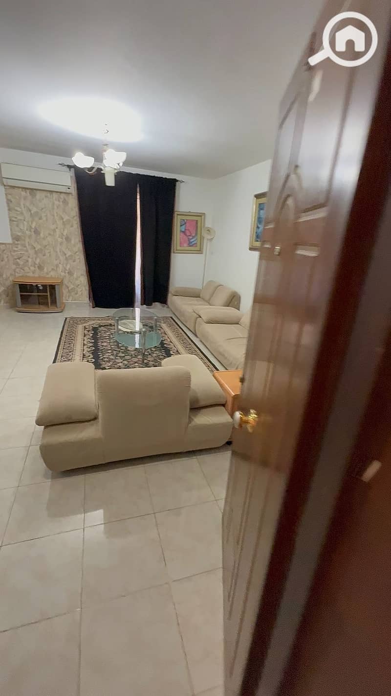 2 53d3d8da-59ae-4c1a-961d-4d21c347f867. jpeg