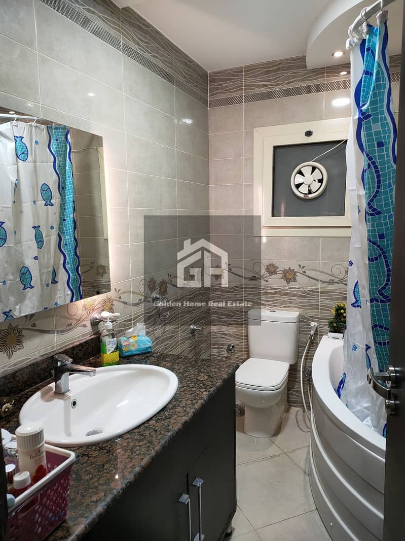 2 01a93b80-3139-49f0-8fad-a104859. jpg