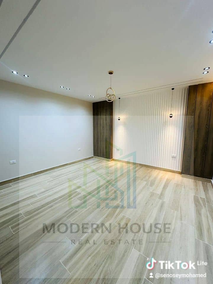 8 WhatsApp Image 2025-12-29 at 4.36. 39 PM. jpeg