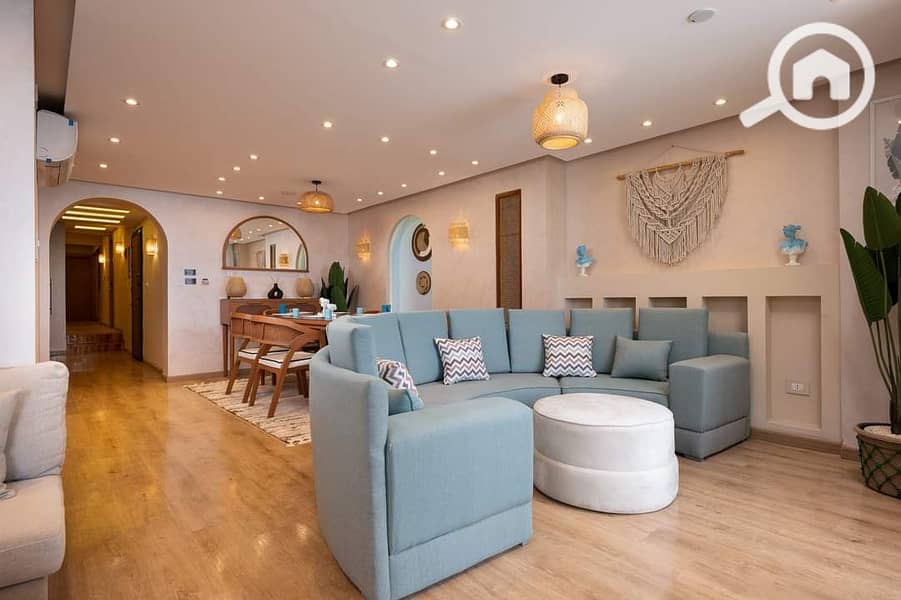 3 55aaf2d0-cce3-4323-b405-1f7ee2639e77. jpg