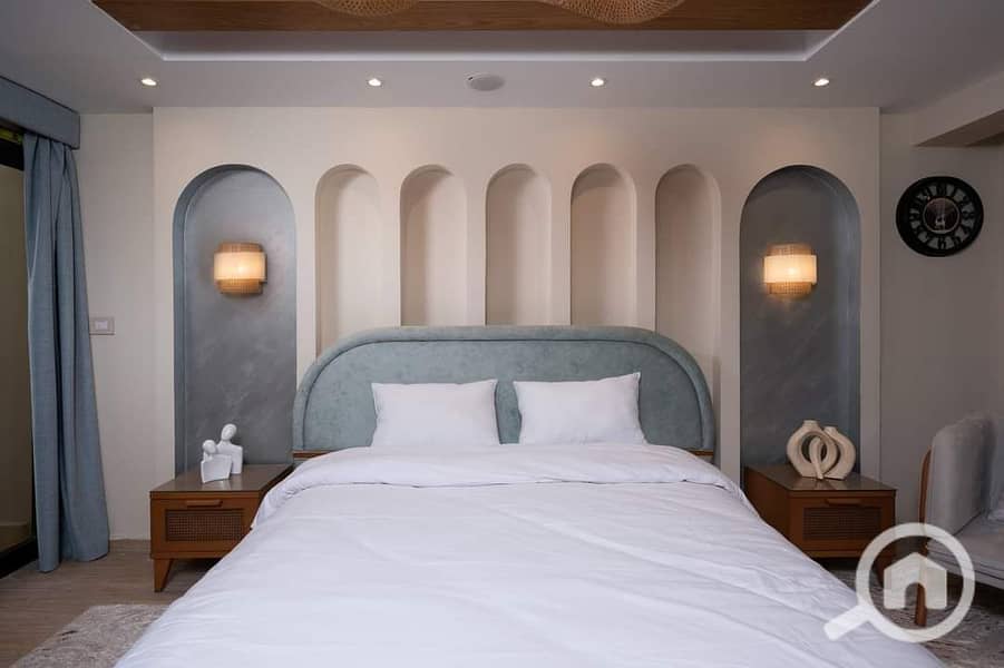 11 161b672e-5d06-49e2-b297-61bbf9832879. jpg