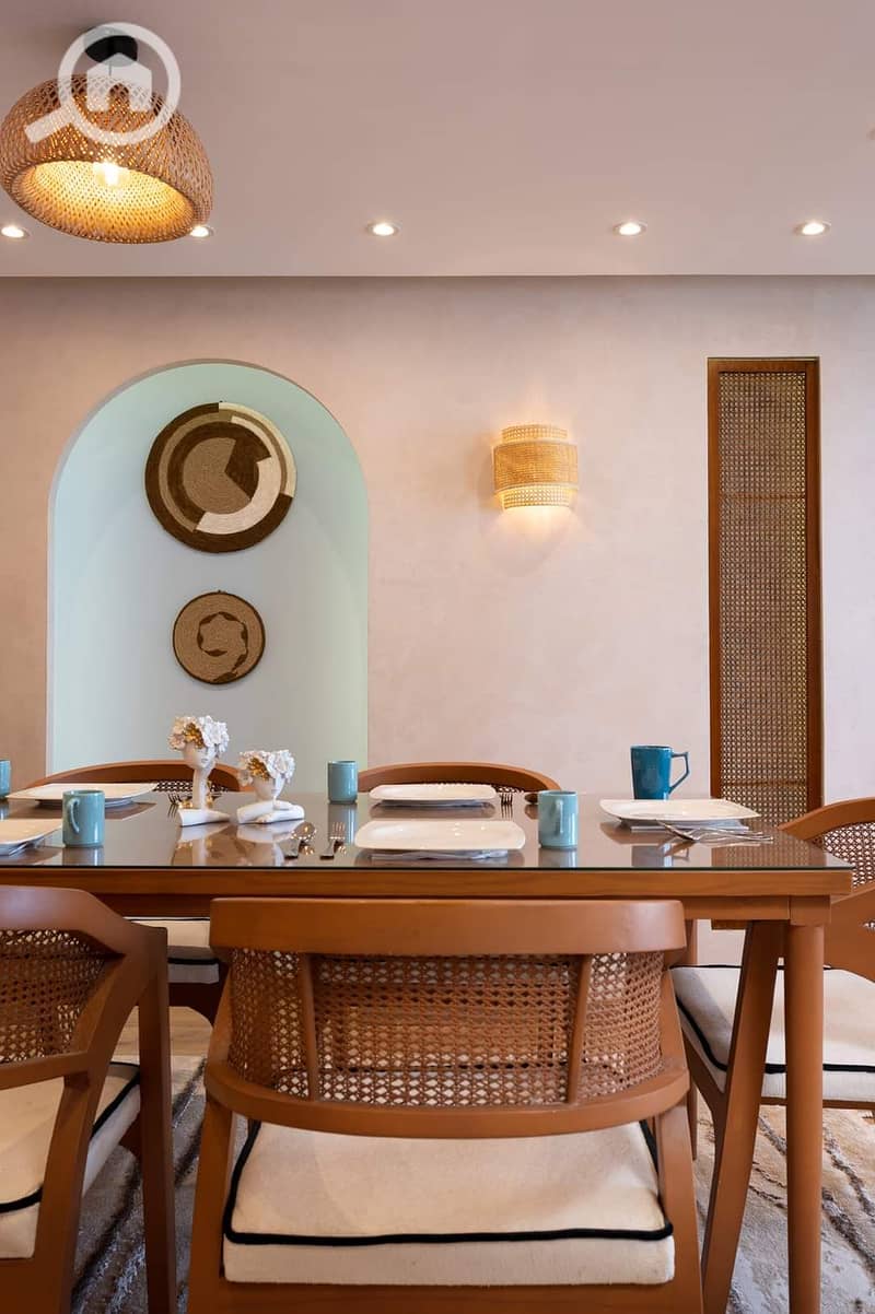 14 fdaf80da-fd1b-4bf5-87cb-8ed536042519. jpg