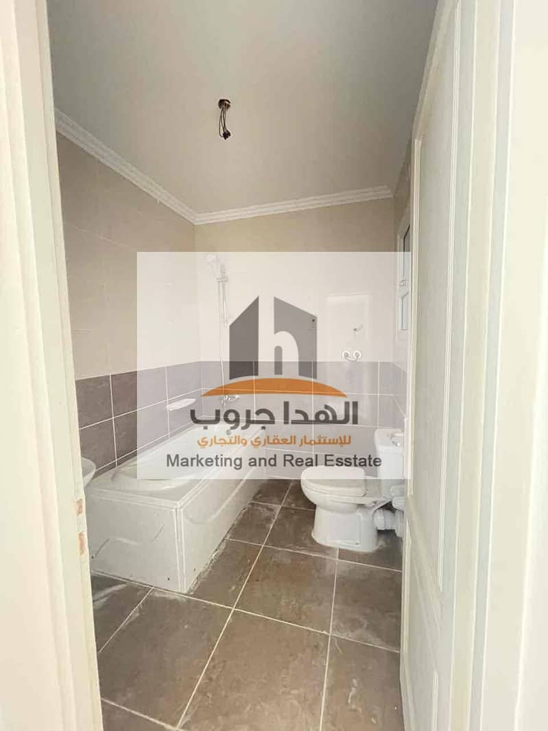 7 6bd9a8c1-63e2-4c9a-aa2b-454dc9344d24. jpg