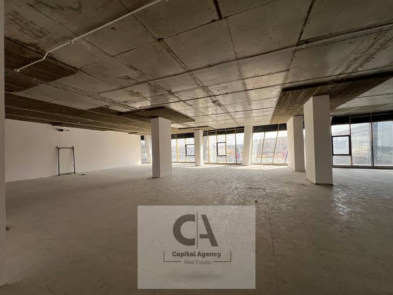 26 c8acceb2-062d-481b-87bb-be4efbbf9590. jpg