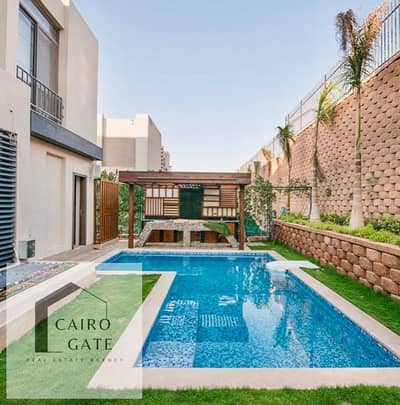 فیلا 4 غرف نوم للايجار في الشيخ زايد، الجيزة - 1370b670-81de-4c90-86d5-065d86994341. jpg