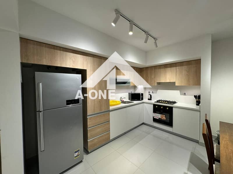 6 201e39fb-1c0a-4b04-bdb5-6f4ddfe86e34. jpg