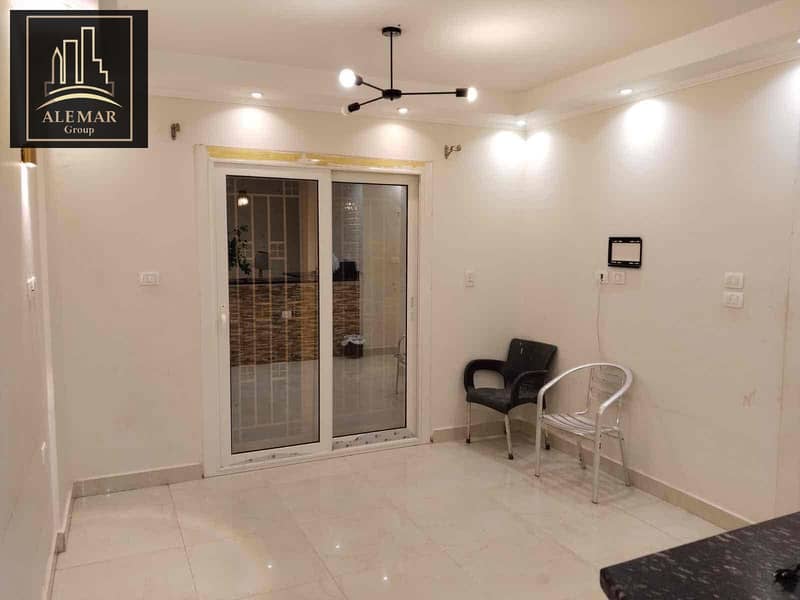 12 552a3779-25bd-4dd7-8a0e-58b173dc9d71. jpg