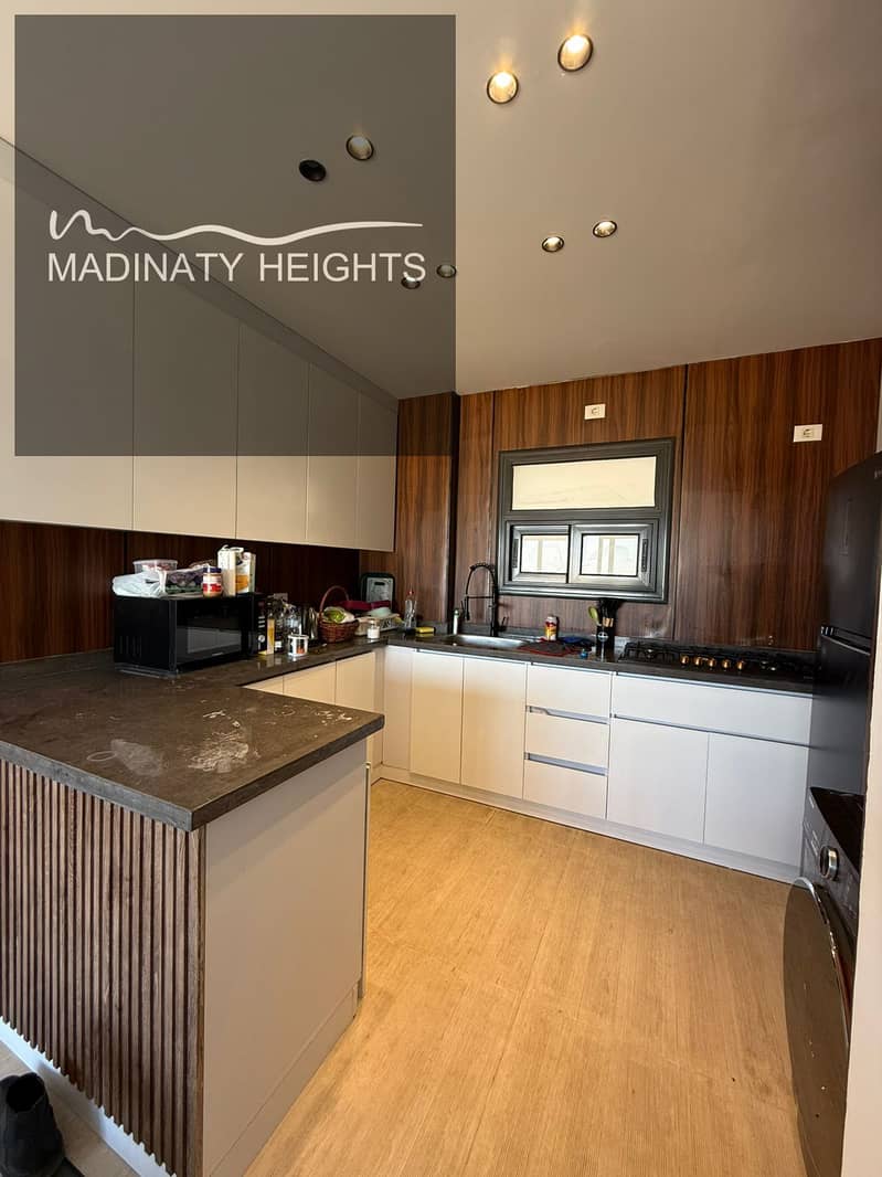 4 WhatsApp Image 2026-01-04 at 2.07. 22 PM2. jpeg