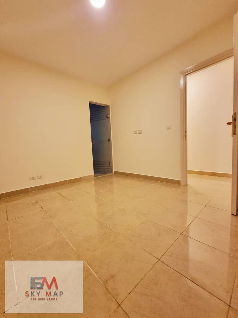 5 6f891150-542b-44c8-86fa-77d89ff99d85. jpg