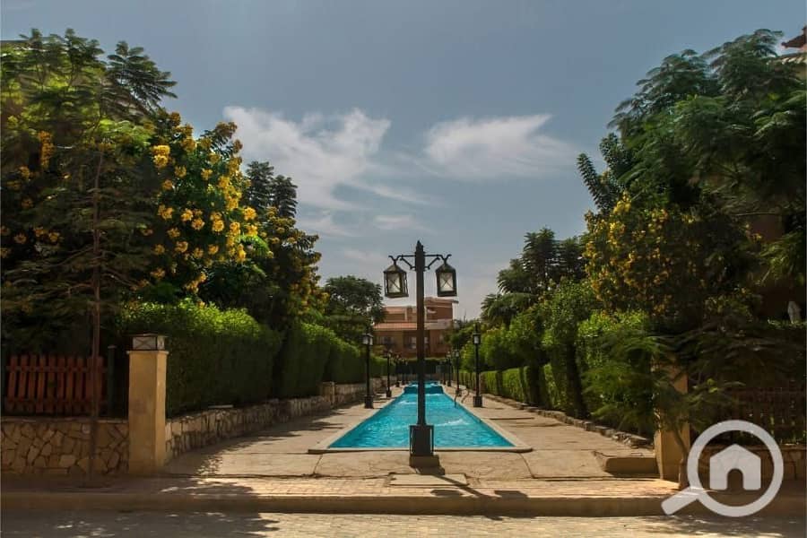 5 981f2c79-ccfc-40c2-b836-56649f679f16. jpeg