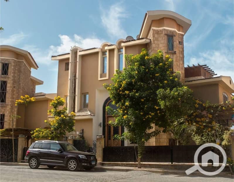 10 6a34e705-8a01-4e75-b0f4-b5efc1a280b1. jpeg