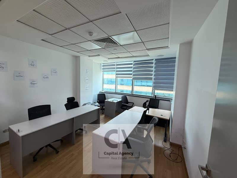 5 63d136f9-6537-47dd-96f9-f50ea5d0a572. jpg