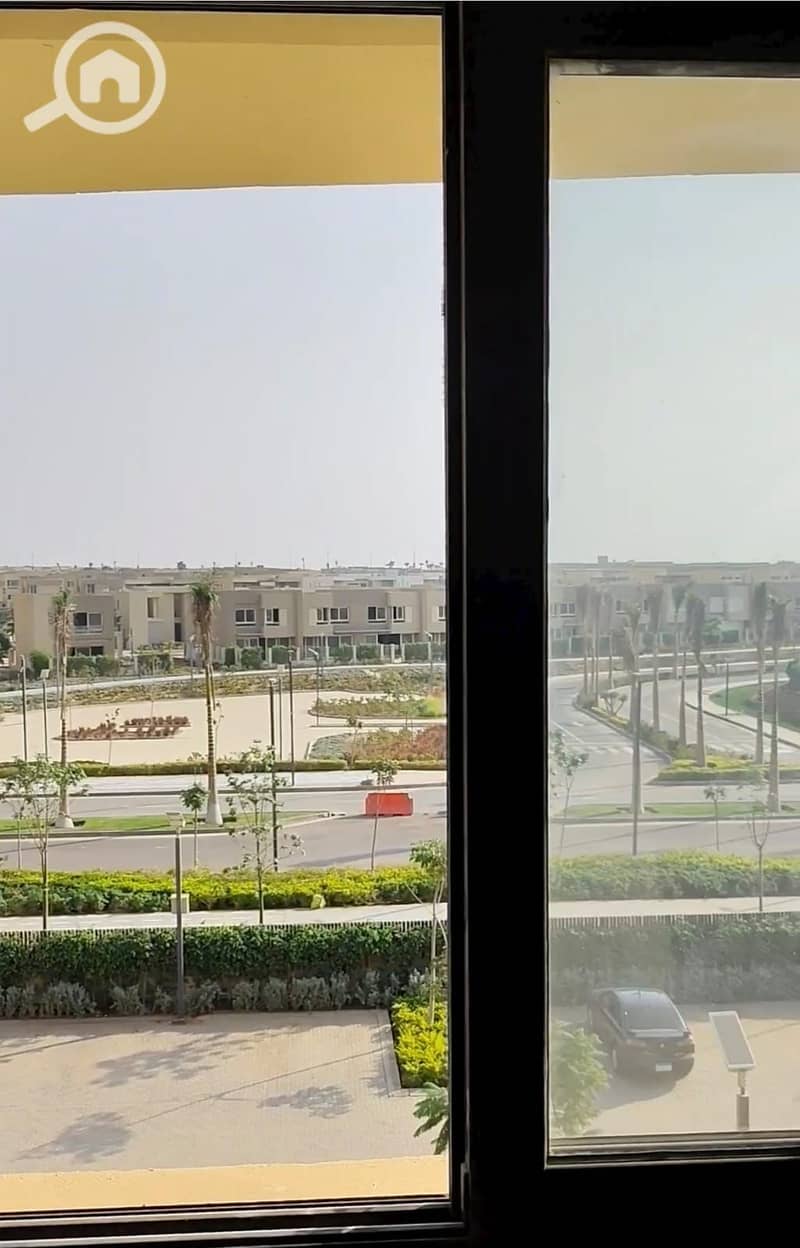 2 WhatsApp Image 2026-01-05 at 18.52. 24. jpeg