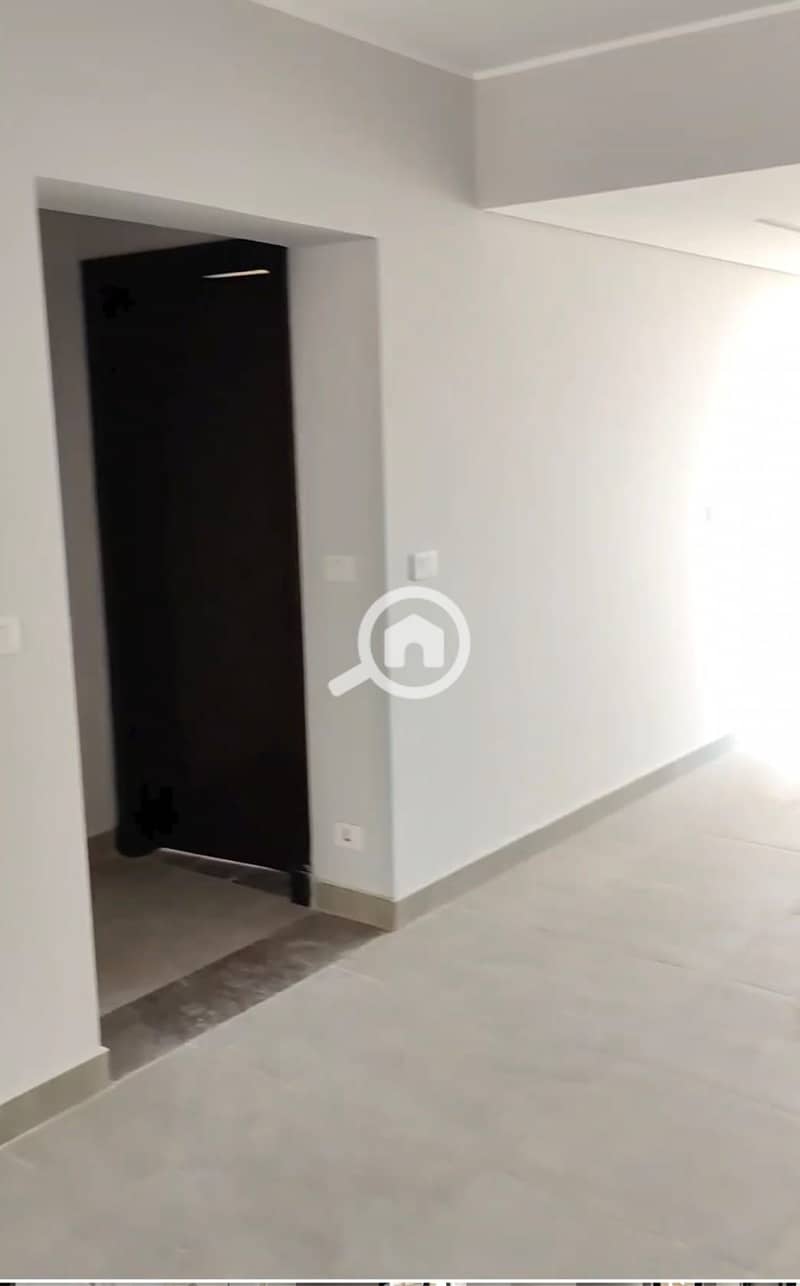 5 WhatsApp Image 2026-01-05 at 18.52. 25 (3). jpeg