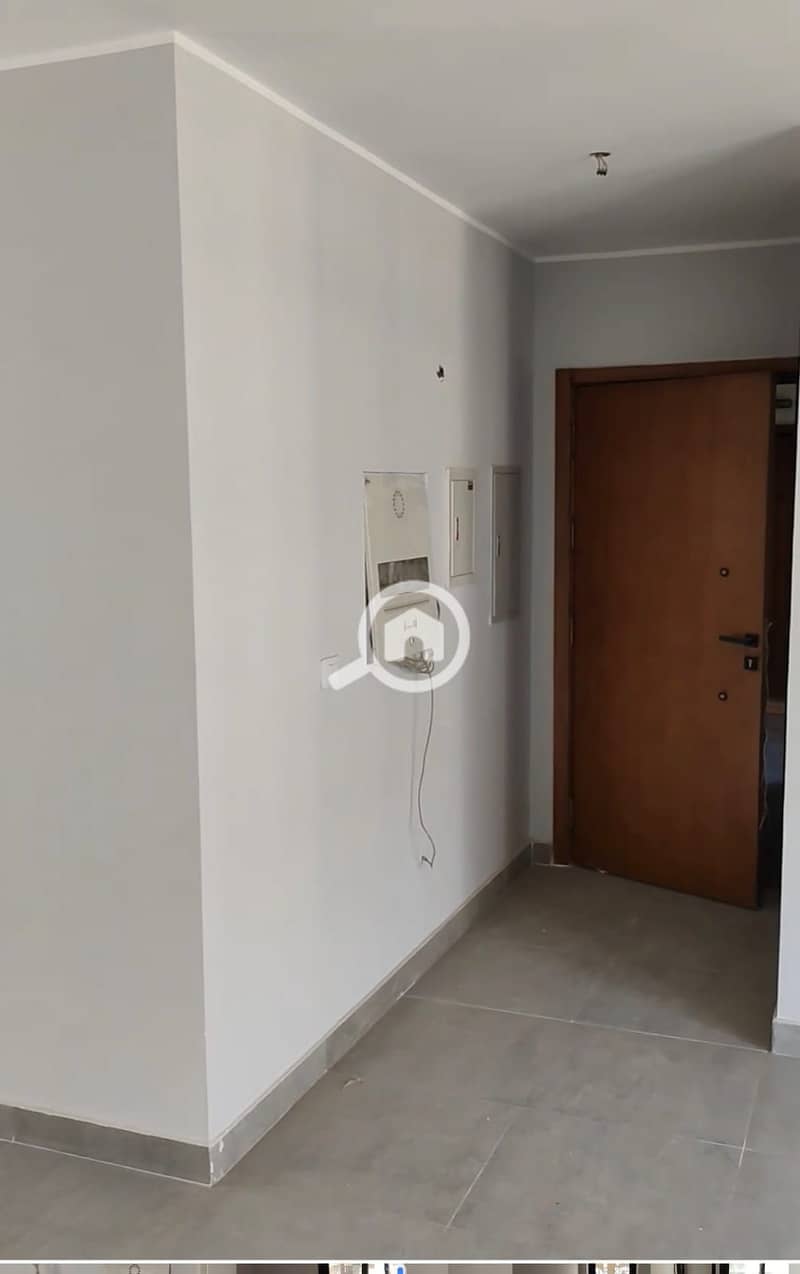 10 WhatsApp Image 2026-01-05 at 18.52. 26 (1). jpeg