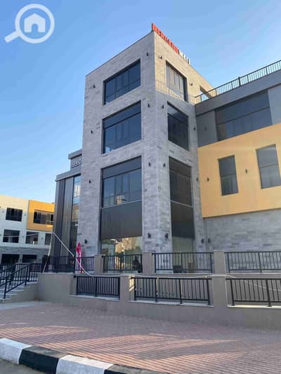 محلات تجارية  للبيع في مدينة الشروق، القاهرة - 1000968936. jpg