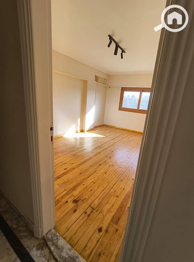 2 WhatsApp Image 2026-01-04 at 22.33. 34 (1). jpeg