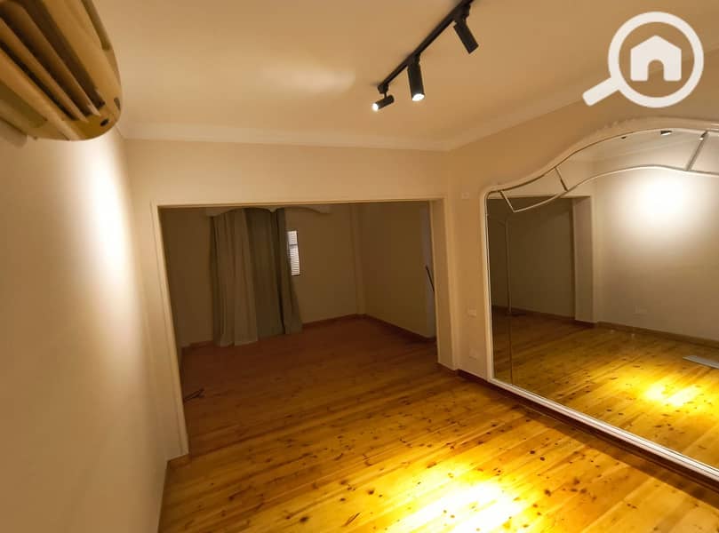 12 WhatsApp Image 2026-01-04 at 22.33. 36 (4). jpeg