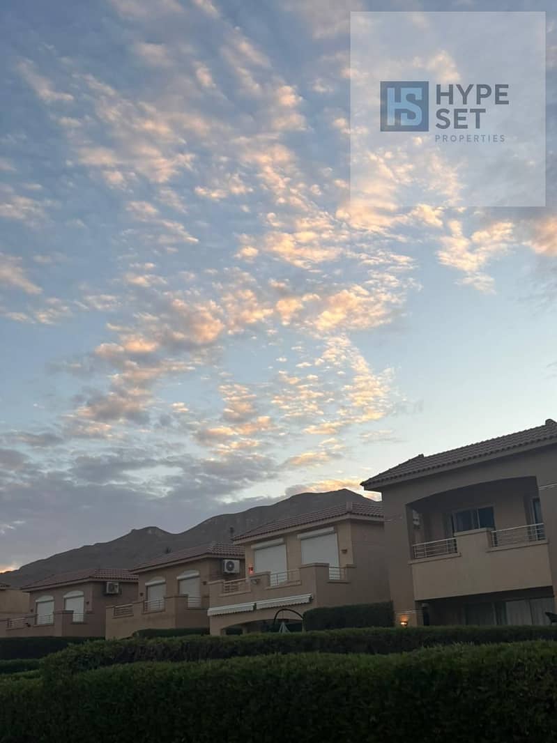 11 63a3f7df-94cd-4681-80f2-fa198d52ddf4. jpg