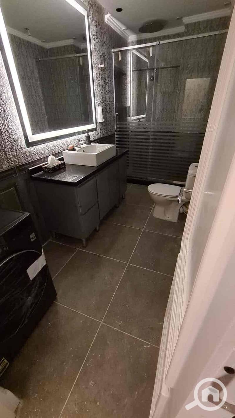 9 2934c7ad-8a12-4a50-8572-7dbe55c89bc9. jpg