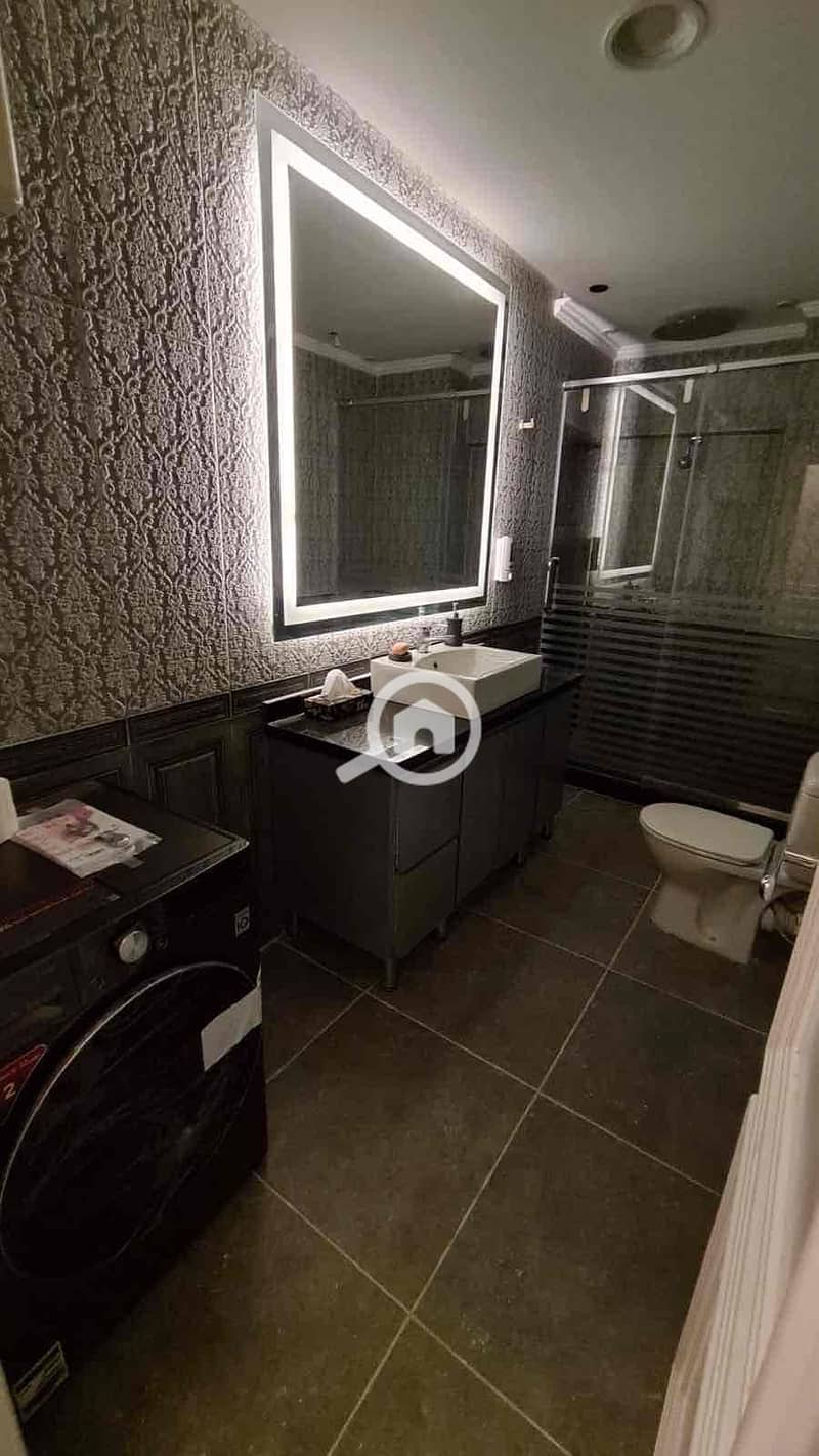 10 12ad9114-2b31-402a-bdd0-1f7e0fe2d4ae. jpg