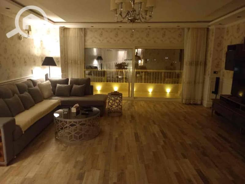 12 c02b0e57-f29f-48c7-9463-2e888e2f8f1b. jpg