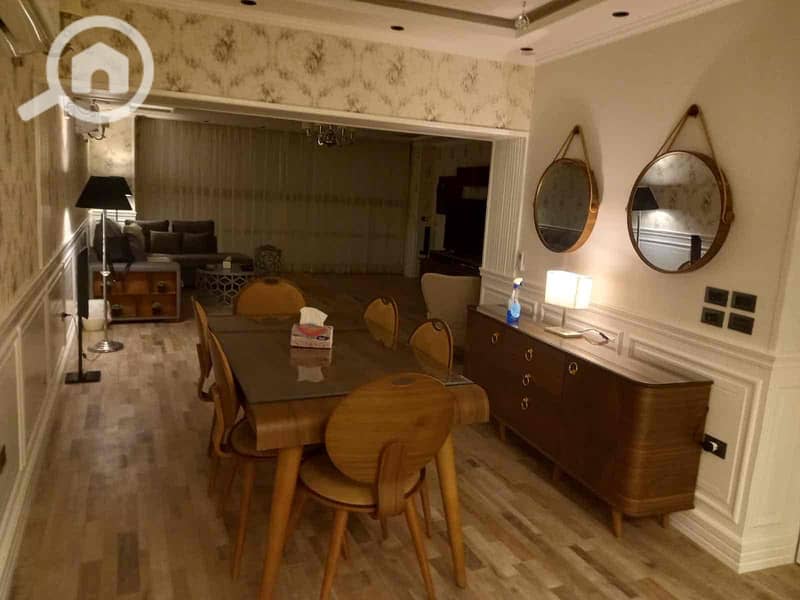 27 2394b05d-2262-4ee2-bcc8-21bb1c51b1ba. jpg