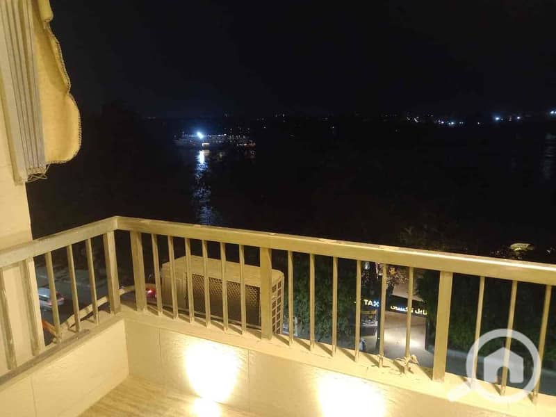 44 2f643138-5145-43dd-8c56-92ed6dabc015. jpg