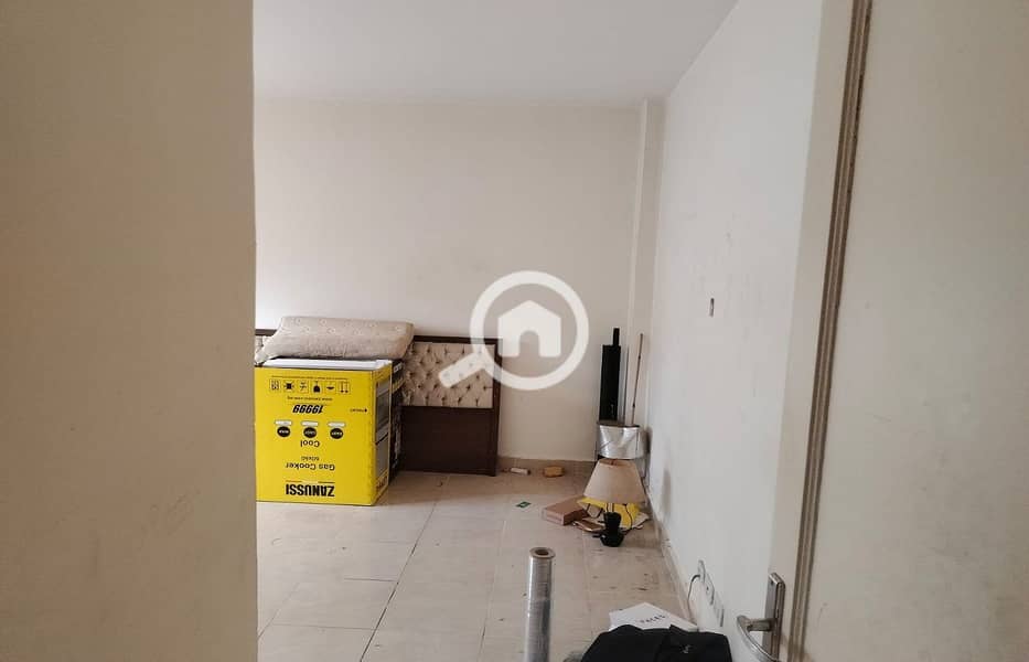 9 7d15867f-a95b-4826-b096-3224943c10f1. jpg