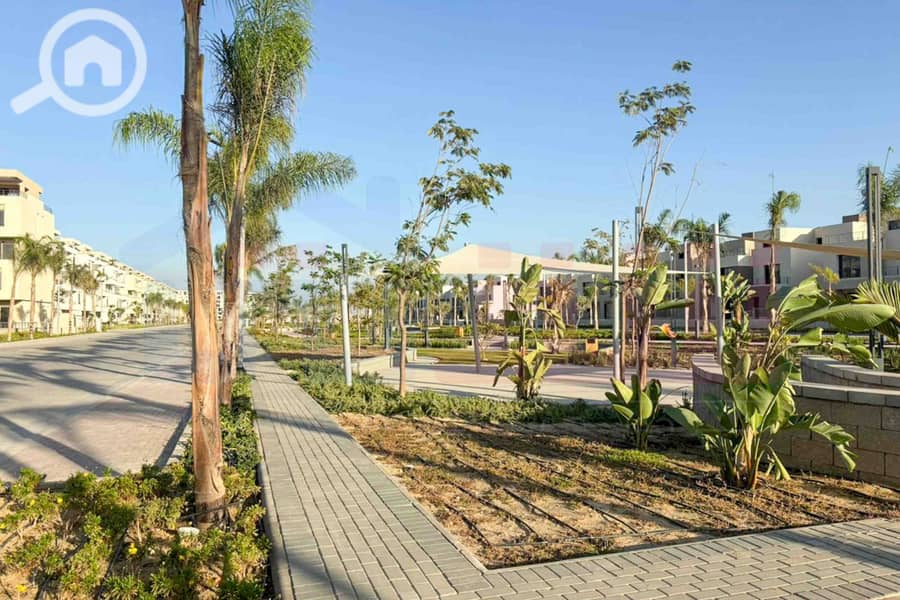 5 WhatsApp Image 2025-12-30 at 12.25. 43 (2). jpg