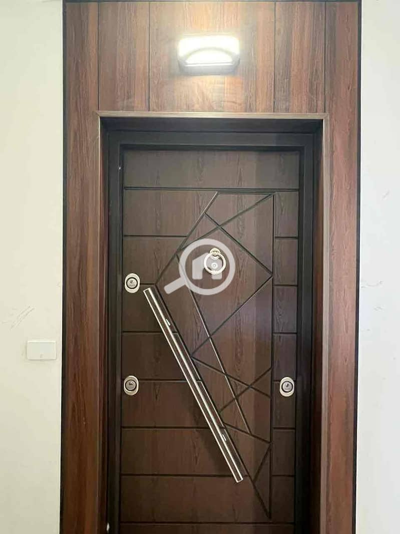 7 2925c0d8-50c6-4206-9c0f-7039341a73a2. jpg