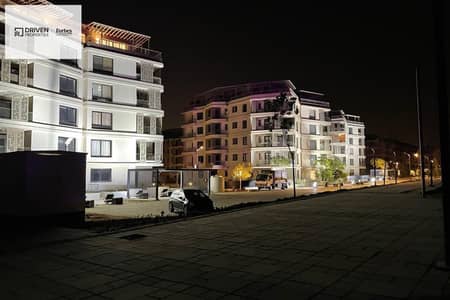 2 Bedroom Flat for Sale in 6th of October, Giza - hJTV3B2Tk7CVwaNCh17UhCRUpxzzBQWJNeI3CXbv. jpg