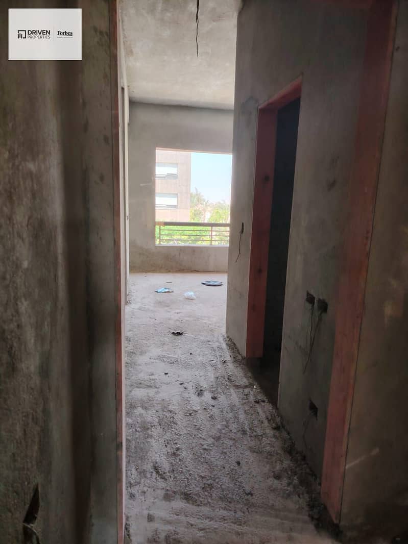 6 2f5ef6ff-2191-4362-99fe-b78b3e34c1c5. jpeg