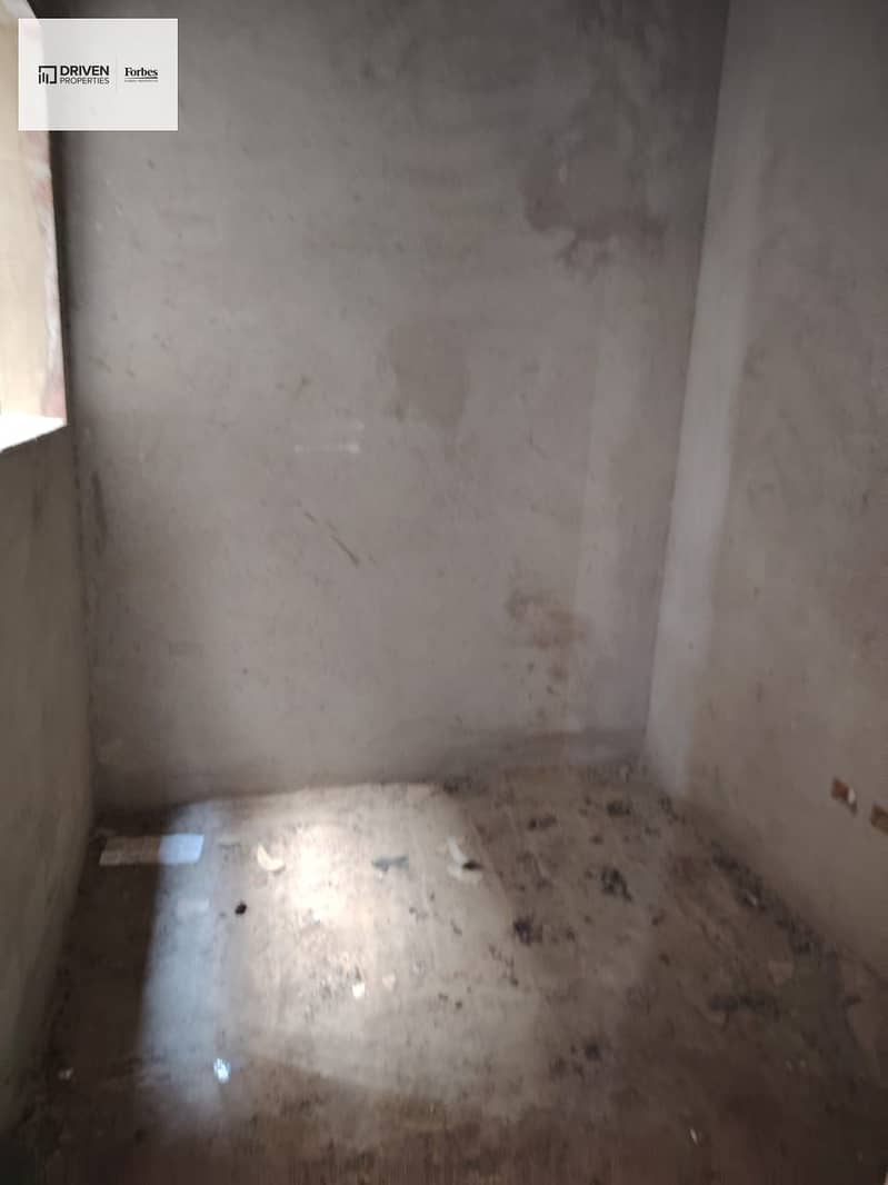 8 9ce326a5-4fe8-4155-b4a1-ba57832fa47a. jpeg