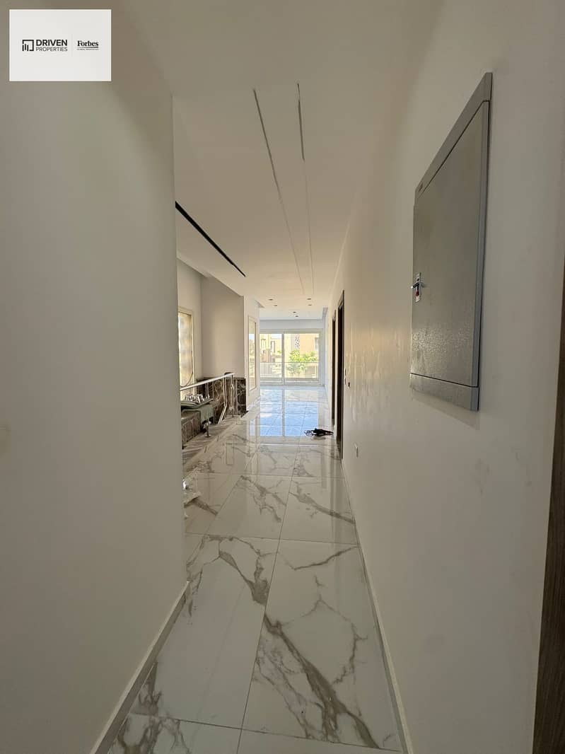 7 baa4ff0c-b66b-4545-b8ec-d3d7af60339f. jpeg