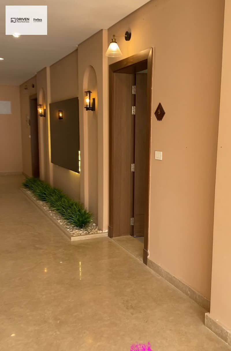 8 2066191a-3e2a-4c7b-9dad-59a0c1835018. jpeg