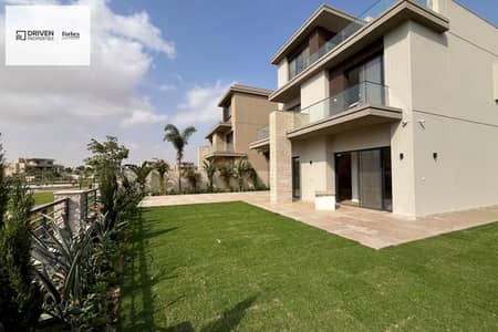 فیلا 3 غرف نوم للايجار في الشيخ زايد، الجيزة - HFPfEHJO7MscPU2nv1Ters21HBu4XK3CS7VzLIFS. jpg