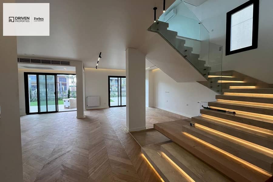 2 6ZMioCrfH2Cklizt74CYdPeXiYRWL44xO6de51oV. jpg