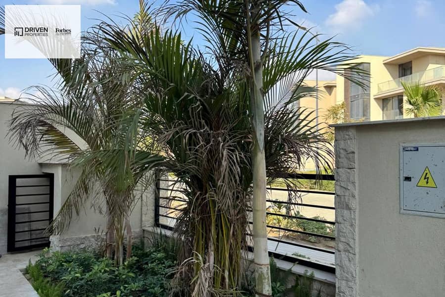 10 8kAWXFJ4syJ7HdHdonHjthdOXKqkllgZkbxlSARf. jpg