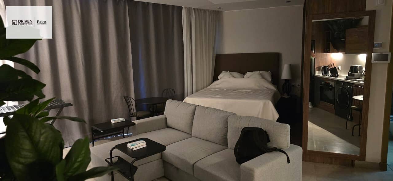 6 494ce6a0-d554-4e7f-a42d-036e98370069. jpeg