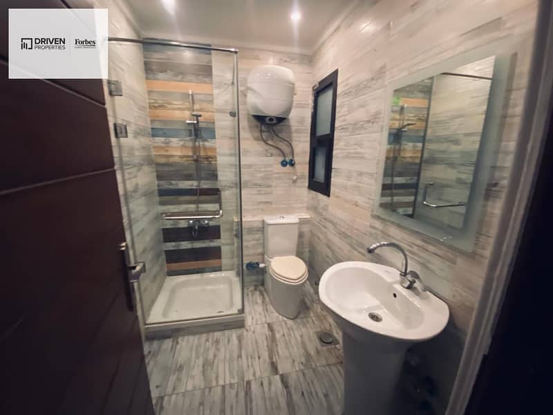 9 870cd0b7-eaf0-4716-808f-428451d8f19f. jpeg