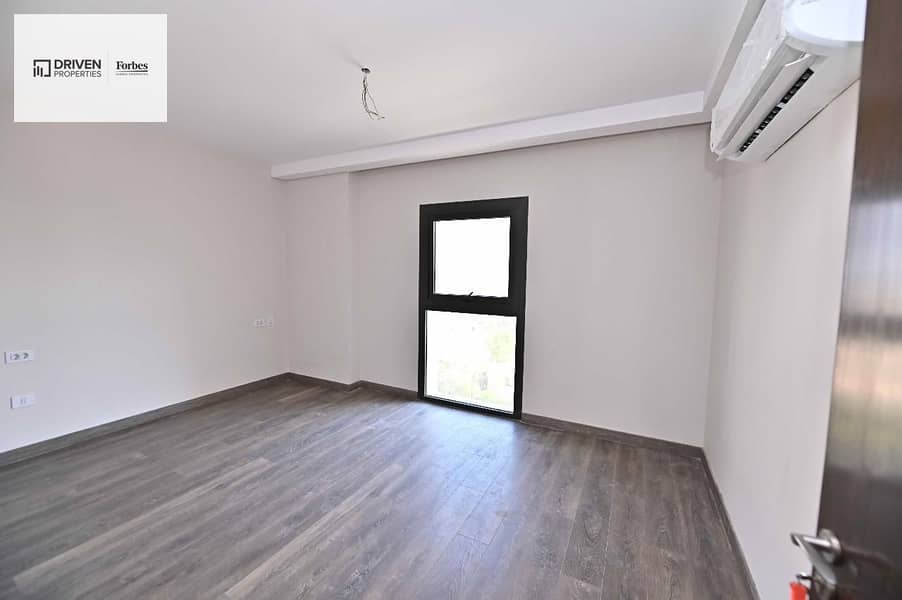 5 b019ef6c-9658-4131-abcd-422e3f4ae6f9. jpeg