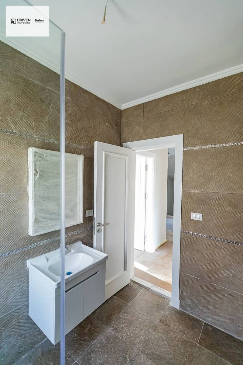 9 26ba8d08-1062-44e4-9fca-c4ef93a6df28. jpeg