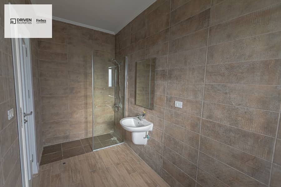 10 10684990-a1b1-4e5c-b9cf-54787e4ca17e. jpeg