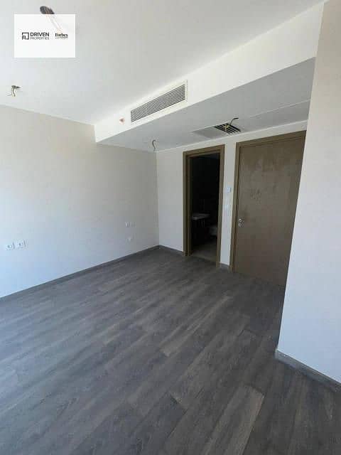 2 zed towers zed west (26). jpg