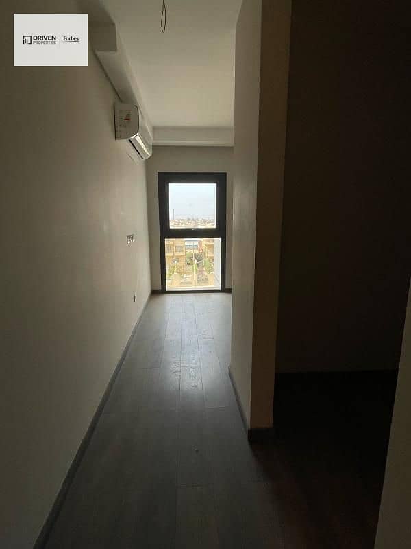 12 zed west - zed towers (54). jpg