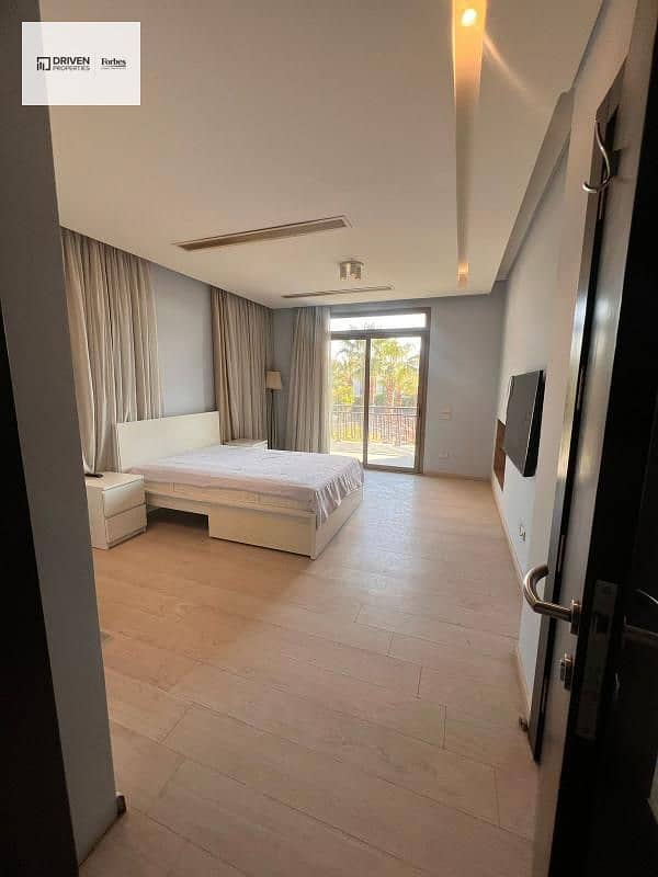 4 WhatsApp Image 2025-10-19 at 4.13. 29 PM (2). jpg